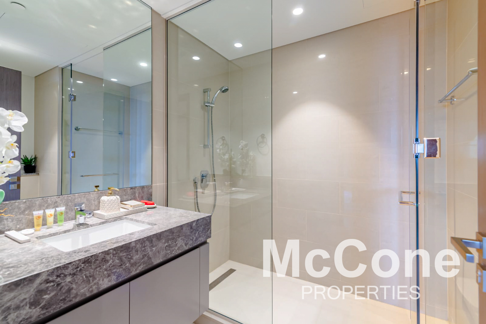 3 Bedroom Apartment for Rent in Act Two, Downtown Dubai — photograph 10 of 25
