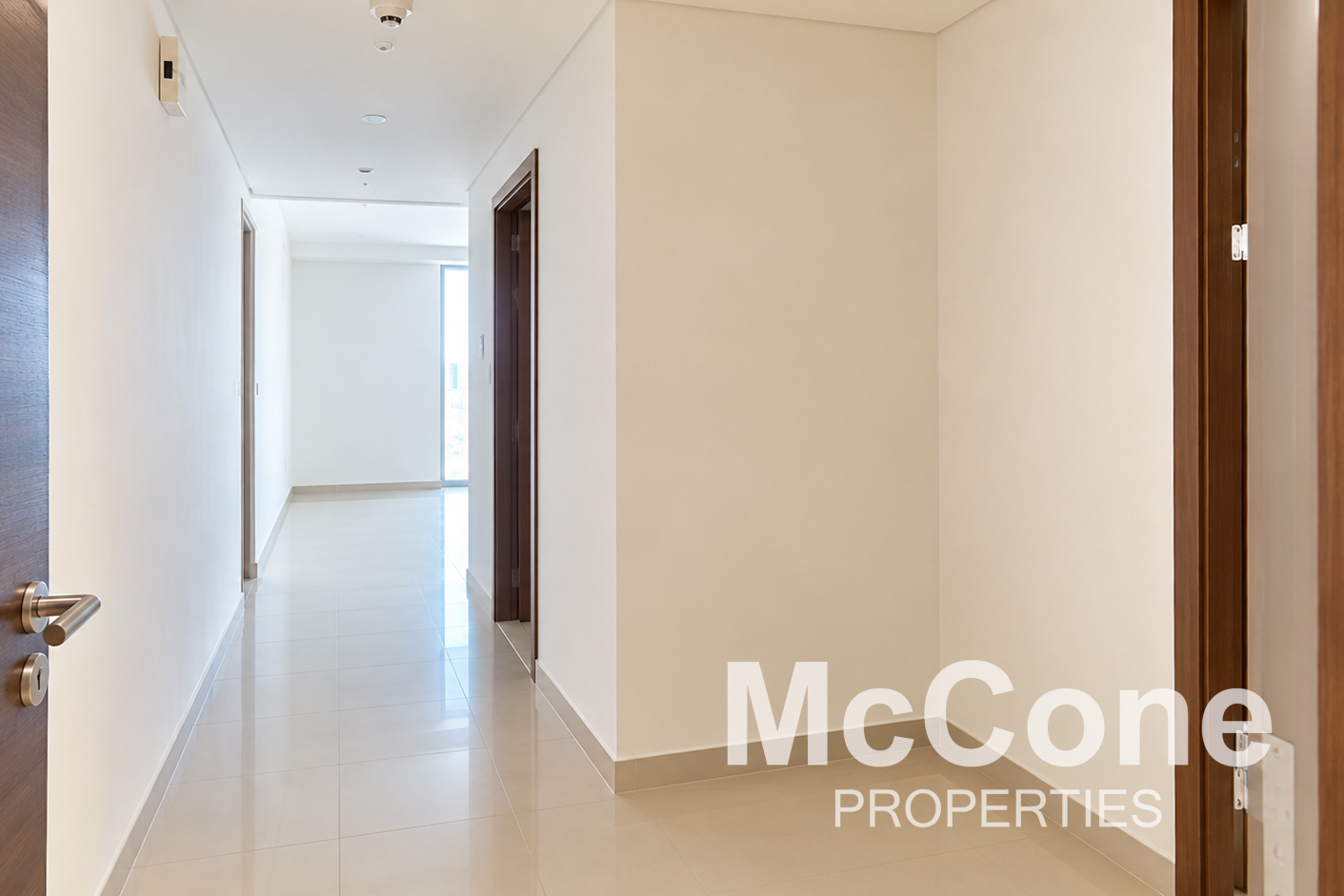 1 Bedroom Apartment for Rent in Boulevard Point, Downtown Dubai — photograph 16 of 18