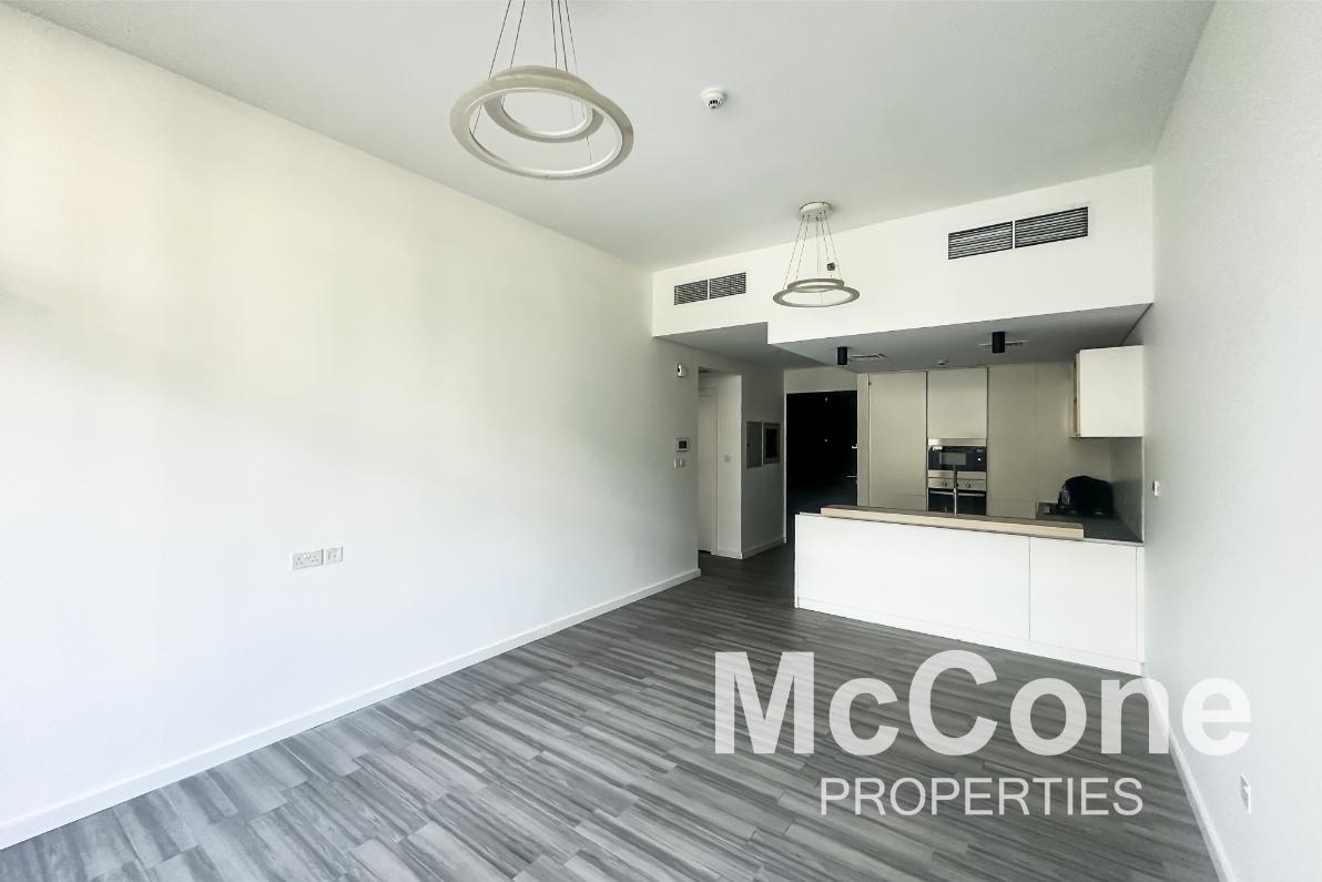 1 Bedroom Apartment for Rent in Belgravia 2, Jumeirah Village Circle — photo 2 of 12