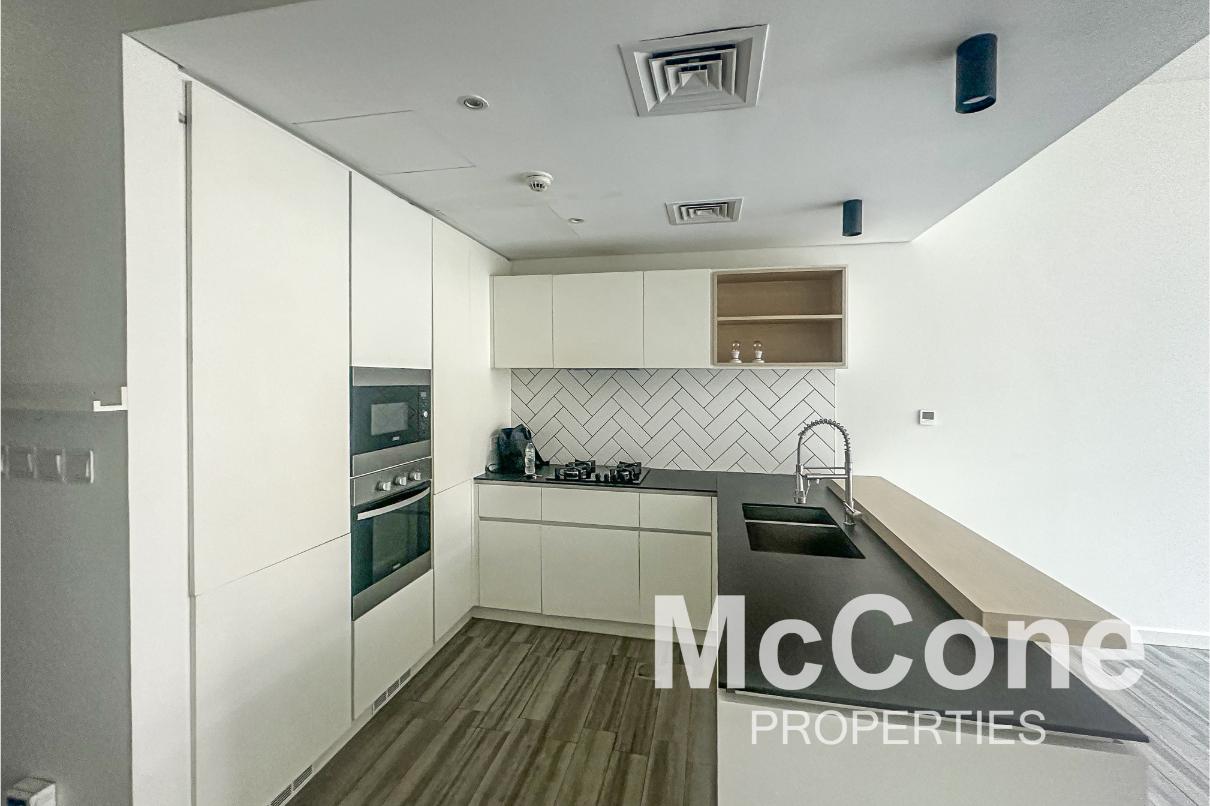 1 Bedroom Apartment for Rent in Belgravia 2, Jumeirah Village Circle — photo 3 of 12