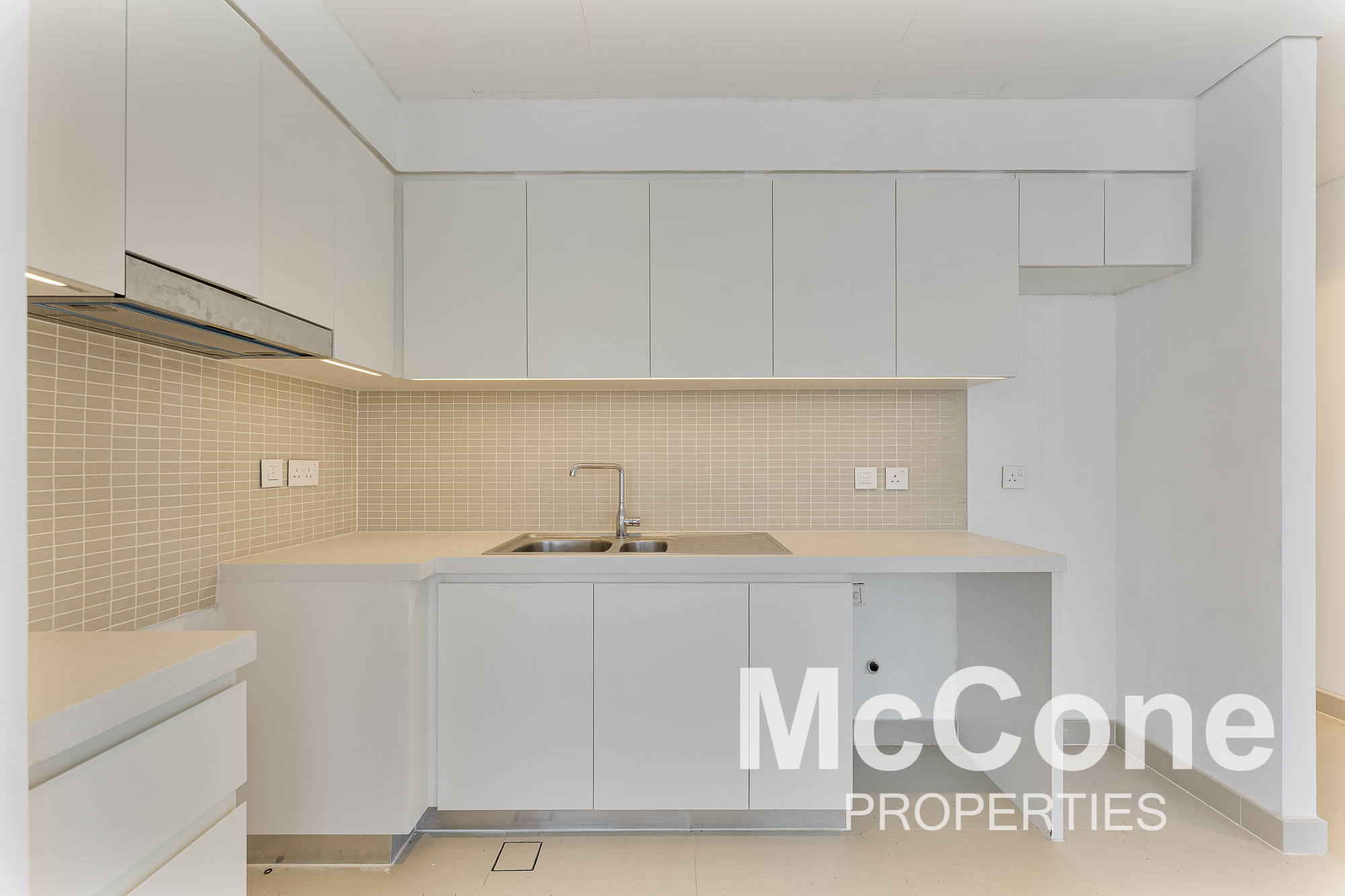 2 Bedroom Apartment for Rent in Harbour Gate Tower 1, Dubai Creek Harbour (The Lagoons) — photo 3 of 16