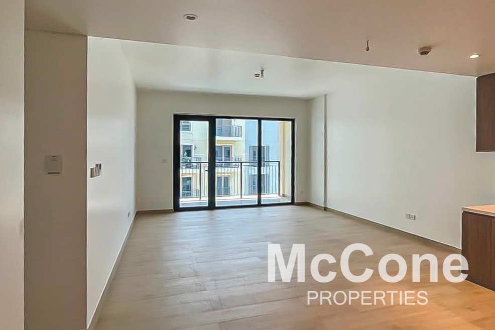 1 Bedroom Apartment for Rent in La Cote Building 2, Jumeirah — photo 2 of 11