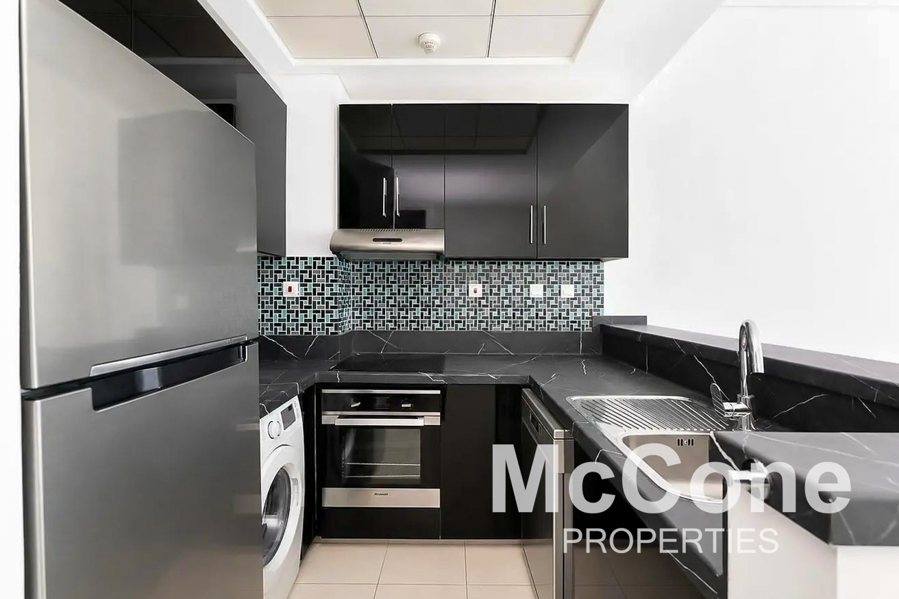 Studio Apartment for Rent in Botanica Tower, Dubai Marina — photo 8 of 10