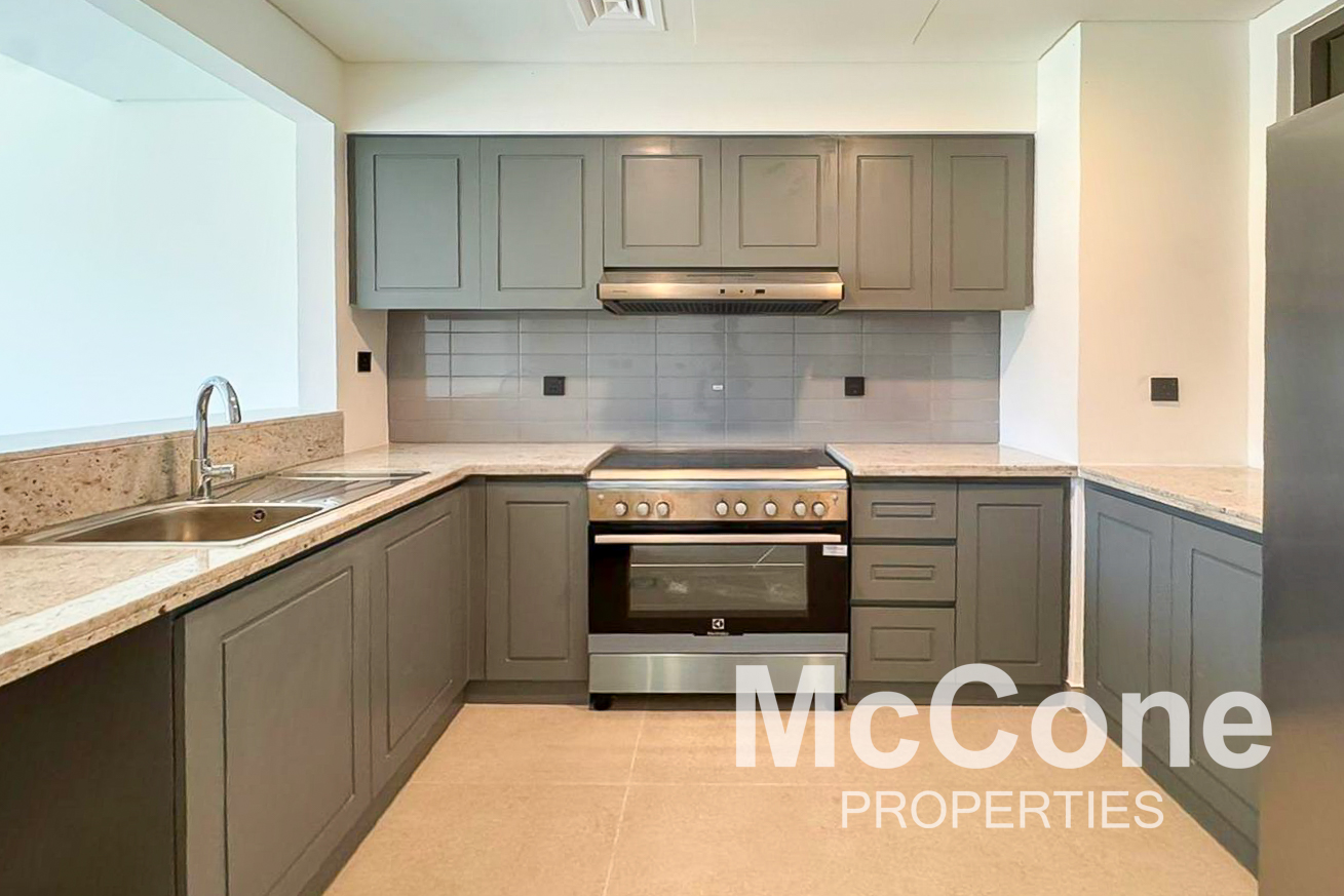 4 Bedroom Villa for Rent in Malta, Damac Lagoons — photo 4 of 10
