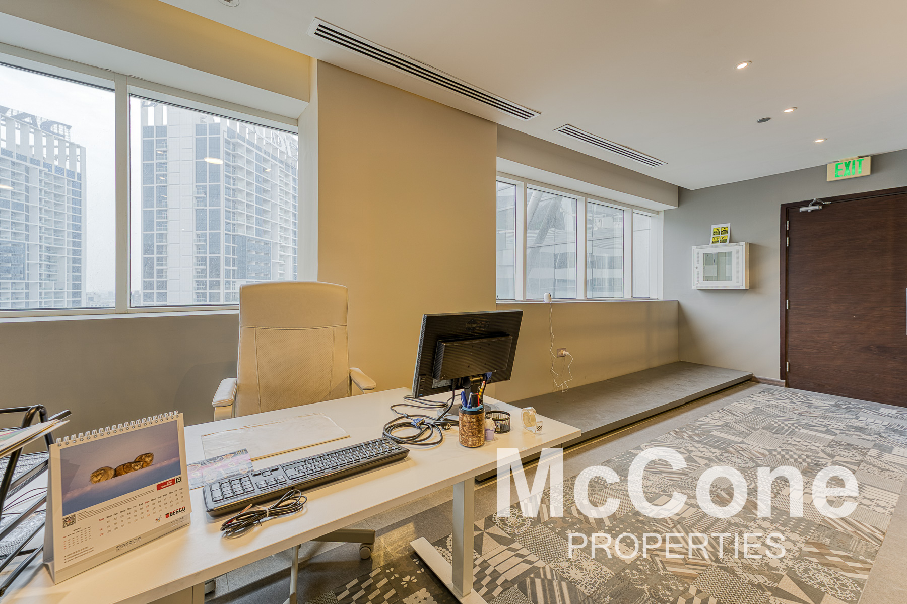 Office for Rent in Westburry Tower 1, Business Bay — photograph 11 of 12
