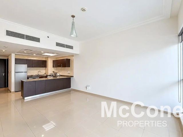 1 Bedroom Apartment for Rent in Bay Central Tower West, Dubai Marina