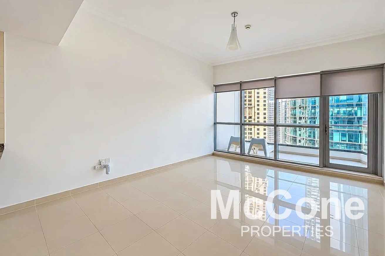 1 Bedroom Apartment for Rent in Bay Central Tower West, Dubai Marina — photo 2 of 11