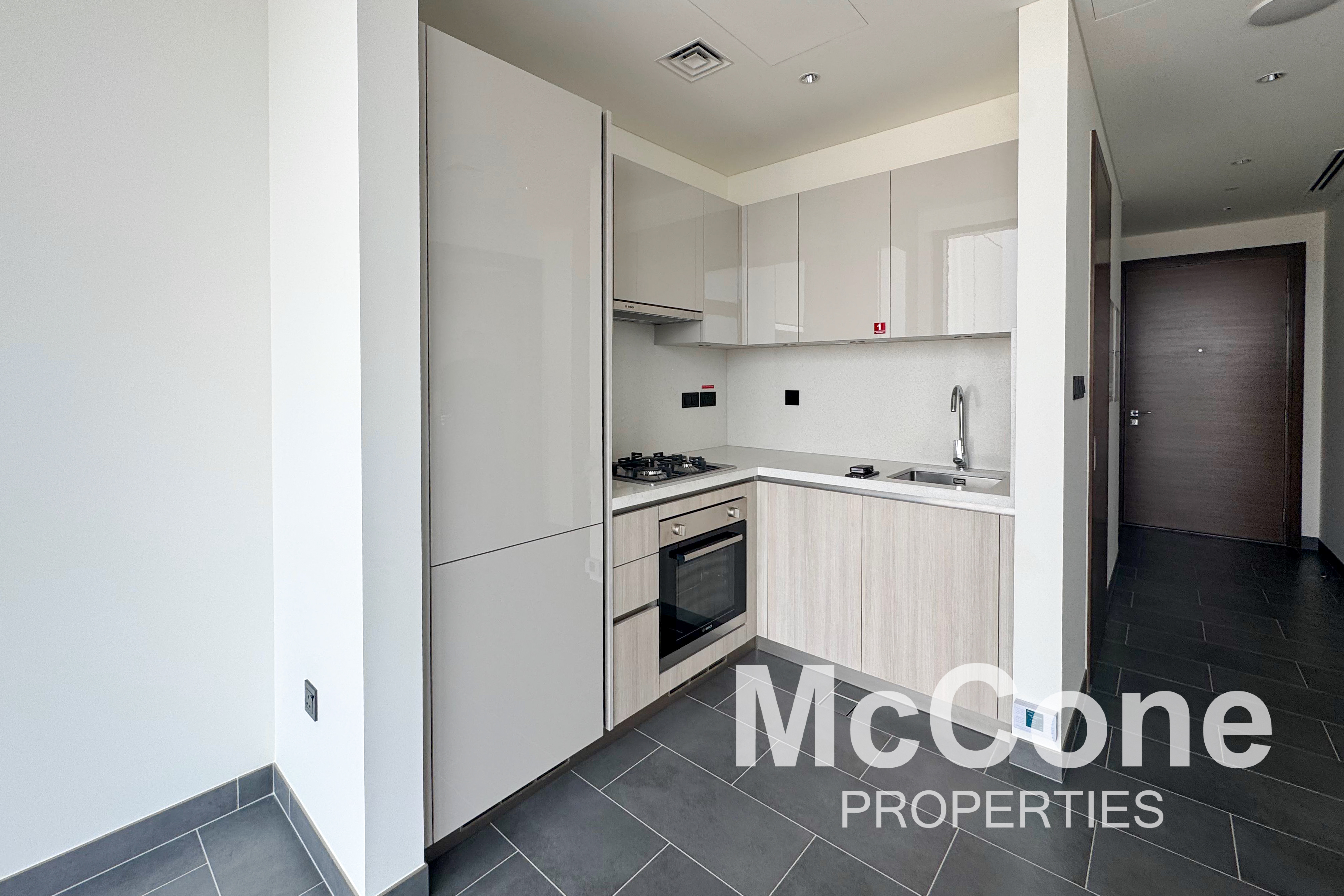 1 Bedroom Apartment for Rent in The Crest Tower B, Mohammed Bin Rashid City — photo 3 of 10