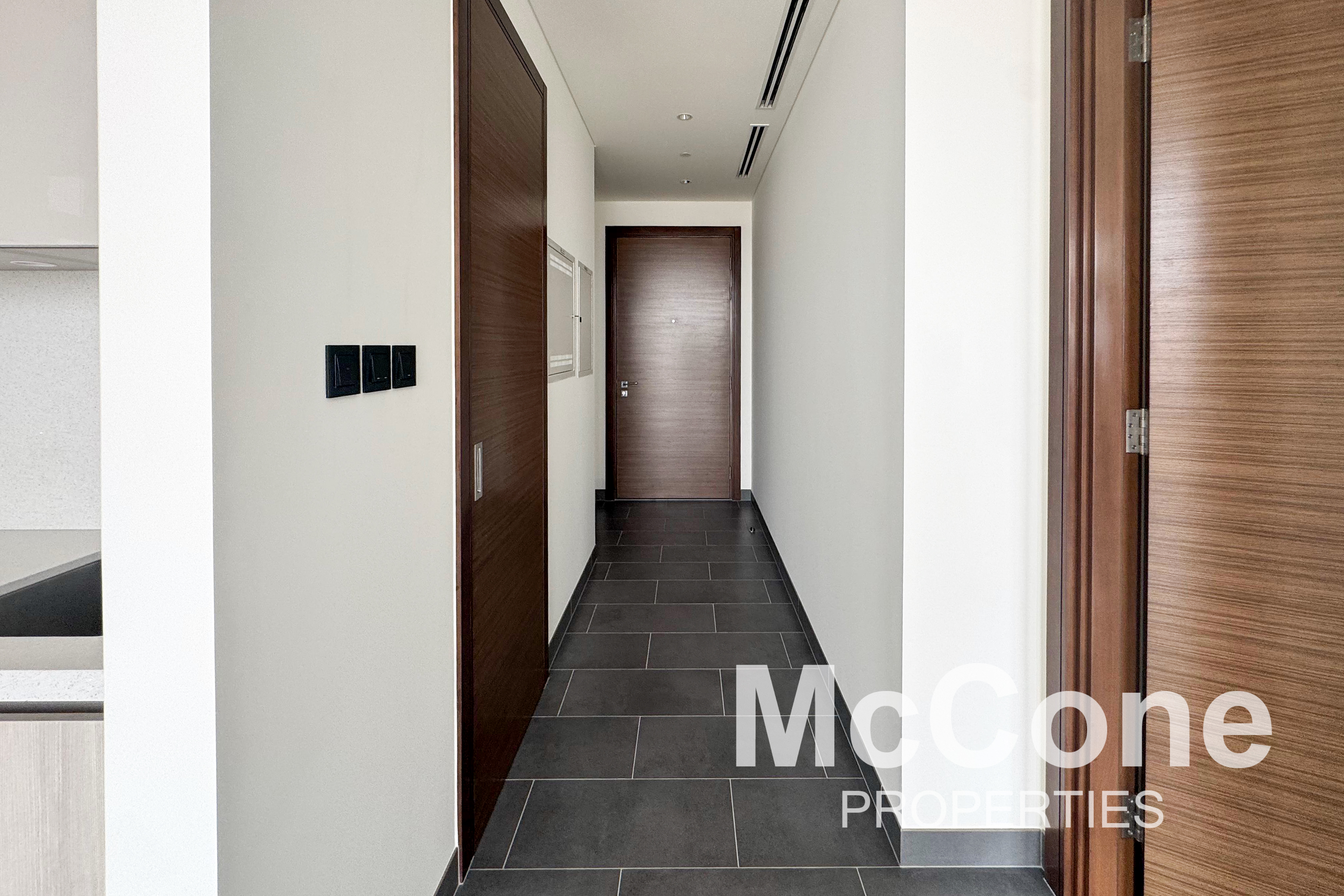 1 Bedroom Apartment for Rent in The Crest Tower B, Mohammed Bin Rashid City — photo 7 of 10