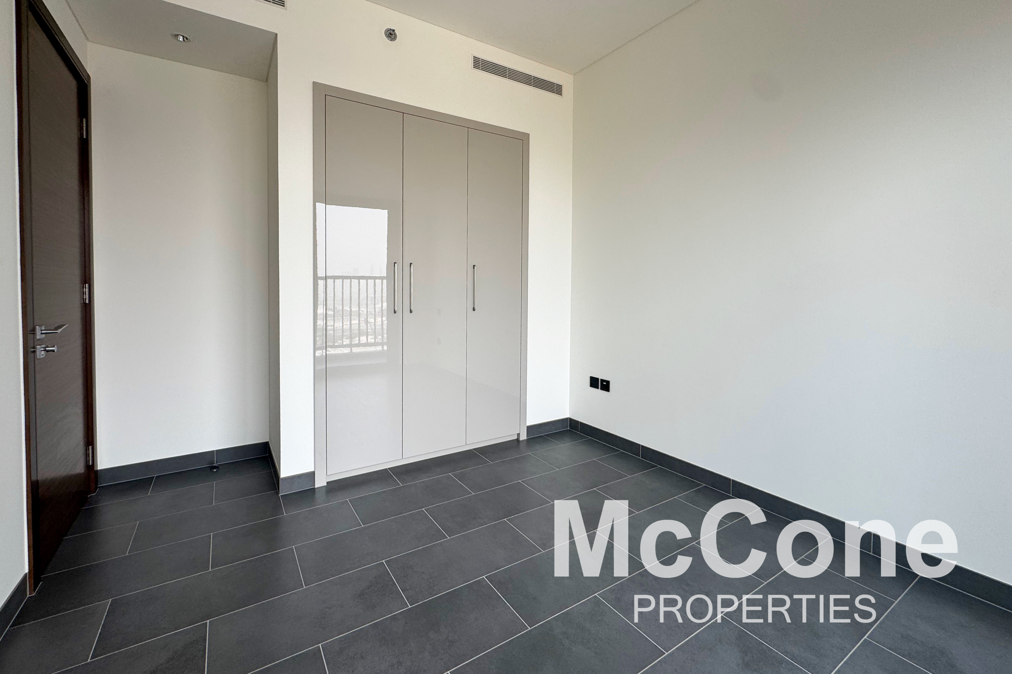 1 Bedroom Apartment for Rent in The Crest Tower B, Mohammed Bin Rashid City — photo 5 of 10