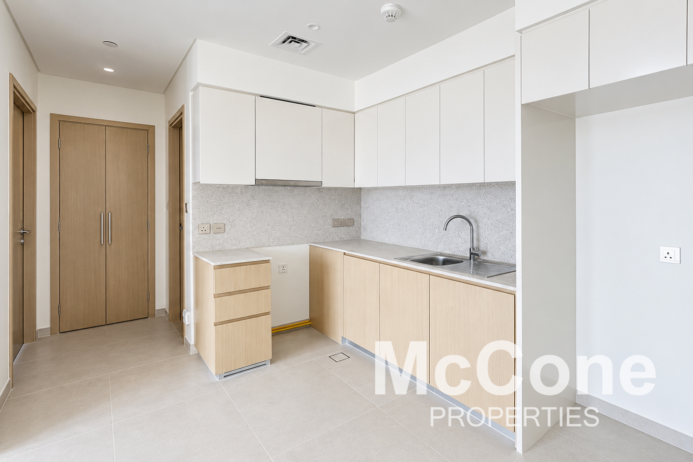 1 Bedroom Apartment for Rent in Burj Royale, Downtown Dubai — photo 3 of 15