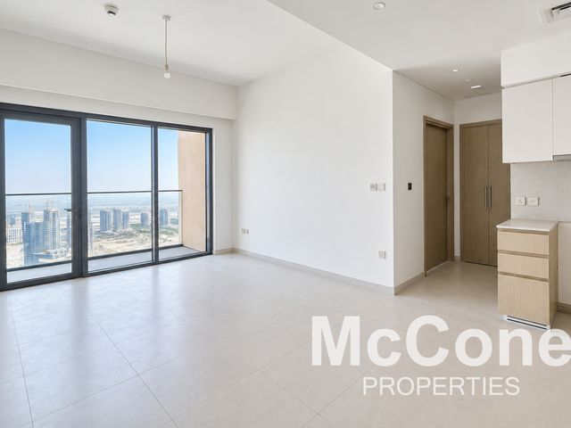 1 Bedroom Apartment for Rent in Burj Royale, Downtown Dubai