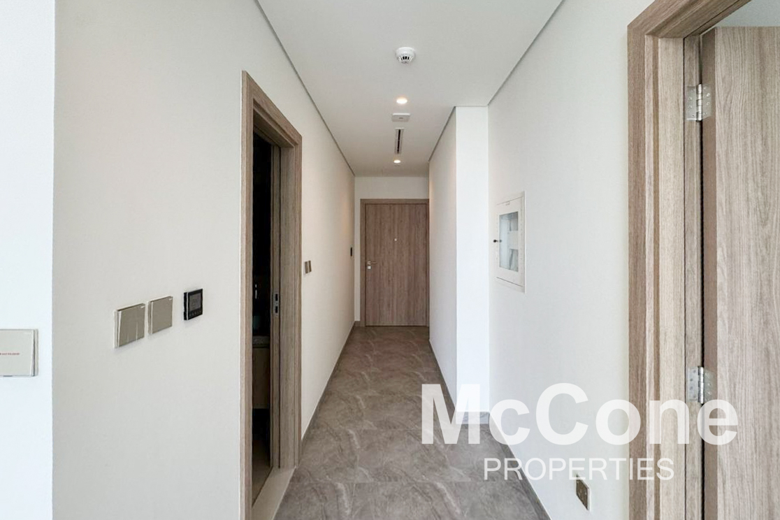 1 Bedroom Apartment for Rent in Peninsula One, Business Bay — photo 6 of 20