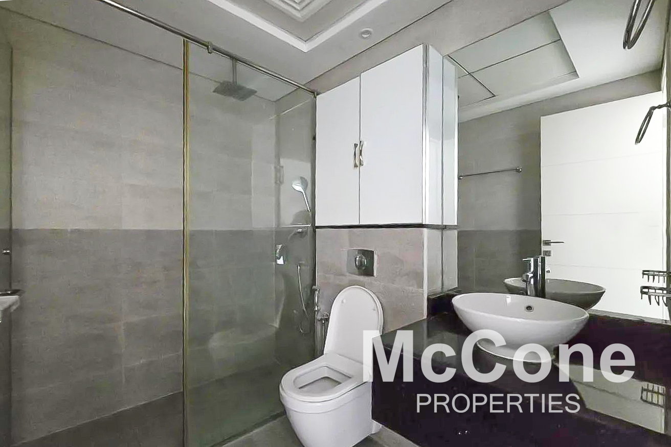 2 Bedroom Apartment for Rent in Crystal Residence, Jumeirah Village Circle — photograph 11 of 17