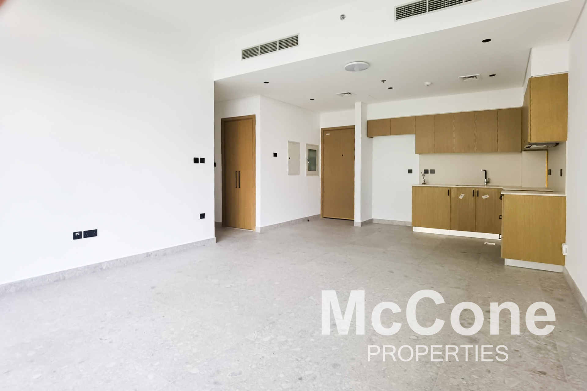 2 Bedroom Apartment for Rent in Golf Suites, Dubai Hills Estate — photo 2 of 13