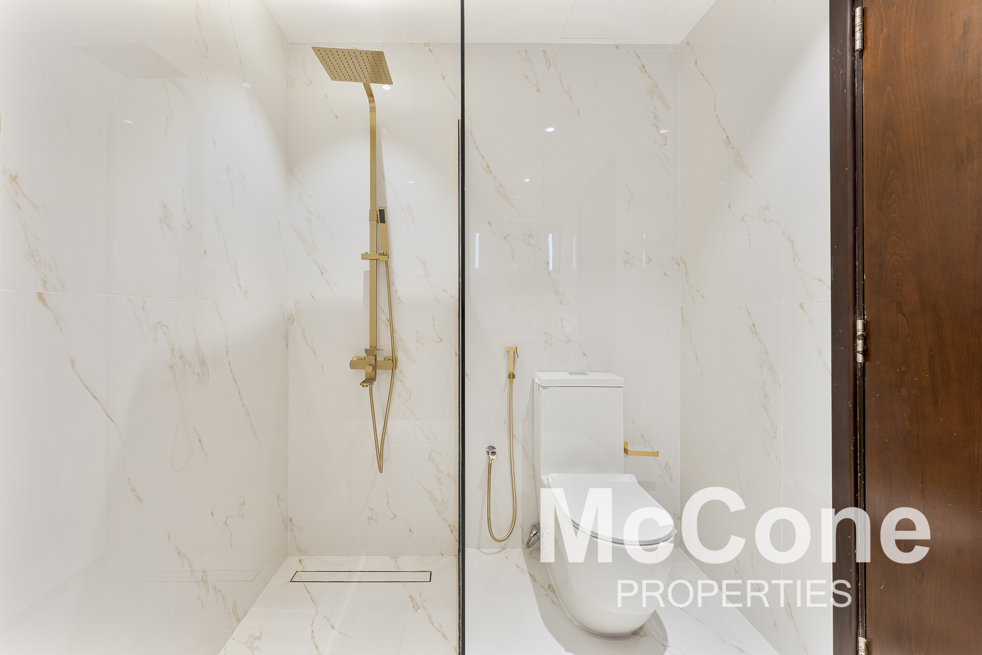 Studio Apartment for Rent in Al Waleed Paradise, Jumeirah Lake Towers — photo 7 of 10