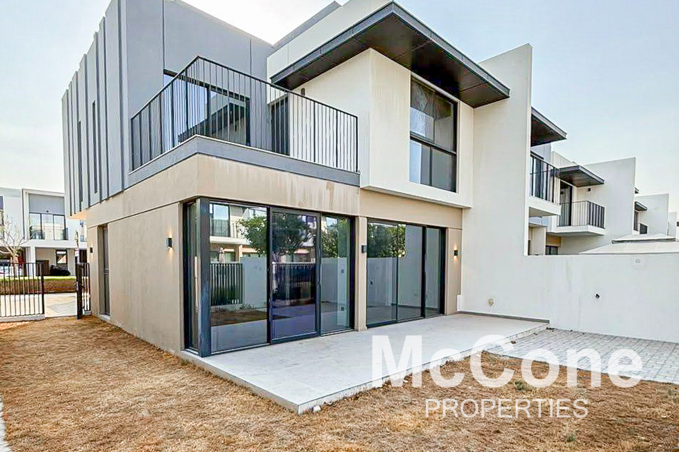 4 Bedroom Townhouse for Rent in Eden, The Valley