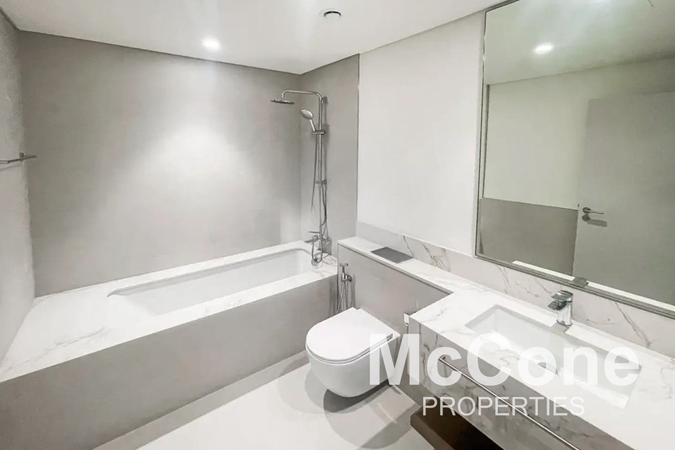 2 Bedroom Apartment for Rent in Beach Mansion Tower 2, Dubai Harbour — photo 9 of 10