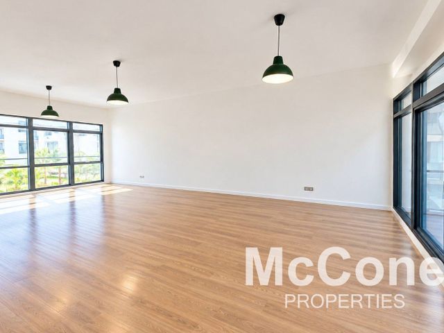 2 Bedroom Apartment for Rent in Al Ghaf 4, Greens