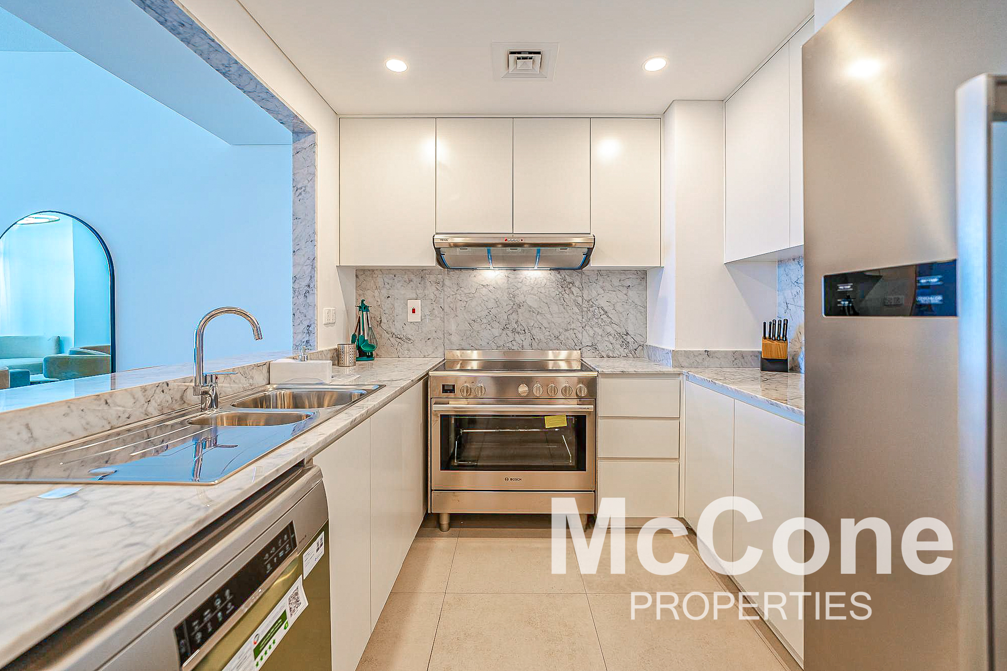 2 Bedroom Apartment for Rent in Rahaal 1, Umm Suqeim — photo 8 of 18