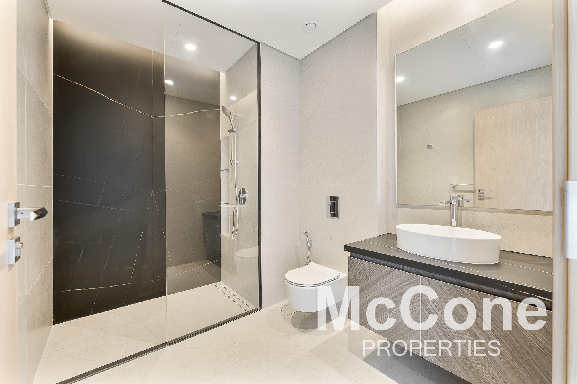 3 Bedroom Apartment for Rent in Peninsula Four, Business Bay — photo 9 of 30