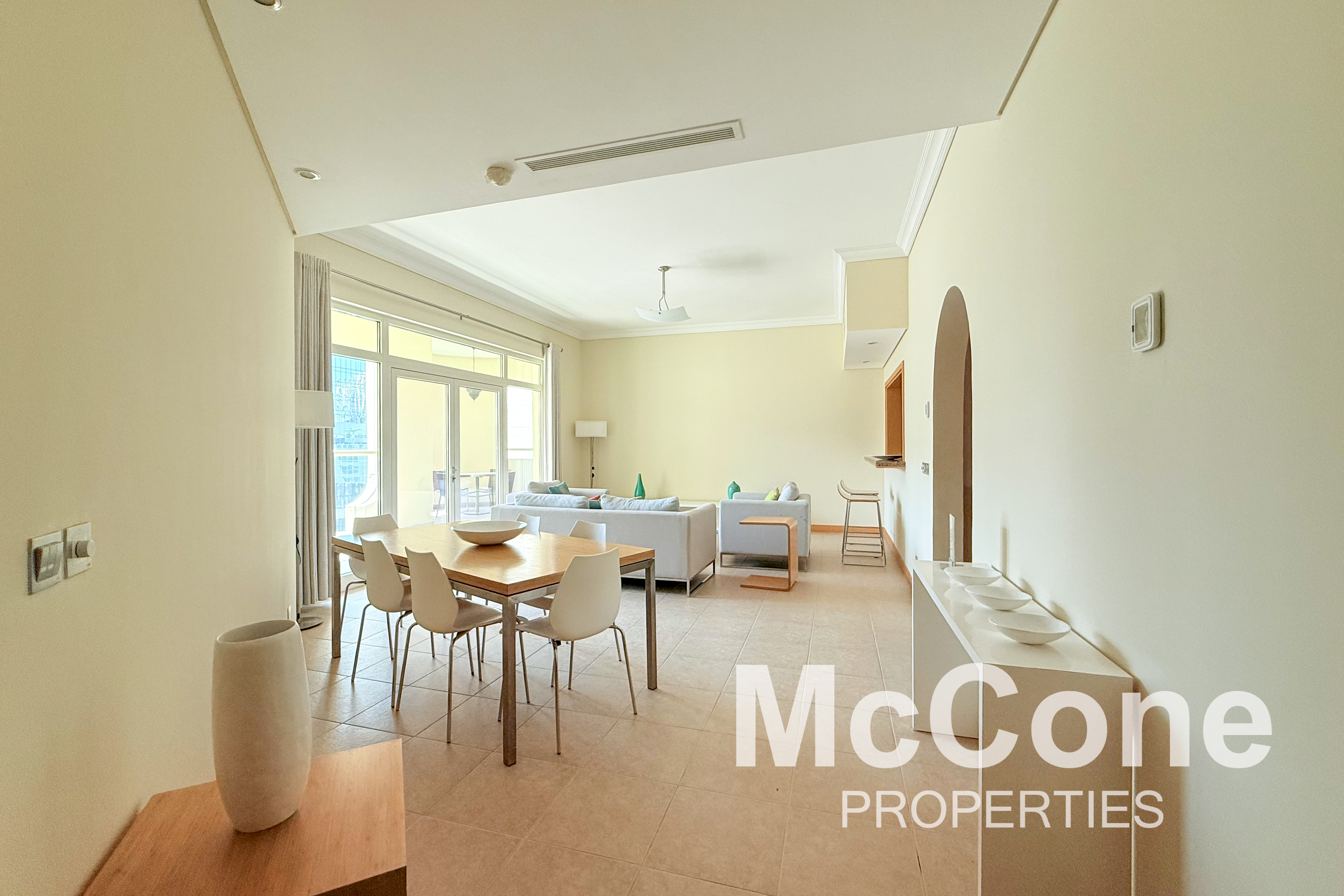 2 Bedroom Apartment for Rent in Al Das, Palm Jumeirah — photo 5 of 25
