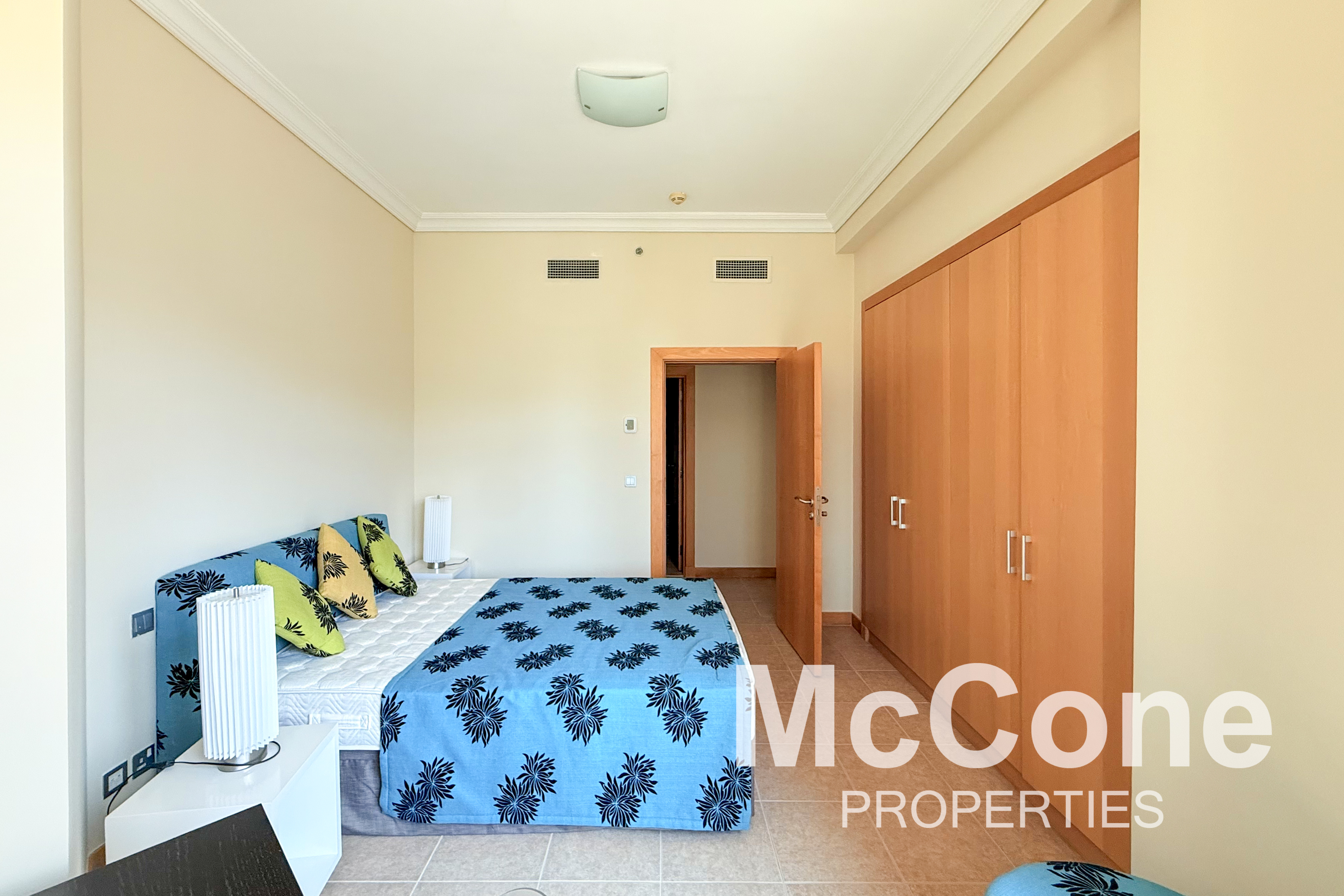 2 Bedroom Apartment for Rent in Al Das, Palm Jumeirah — photograph 12 of 25