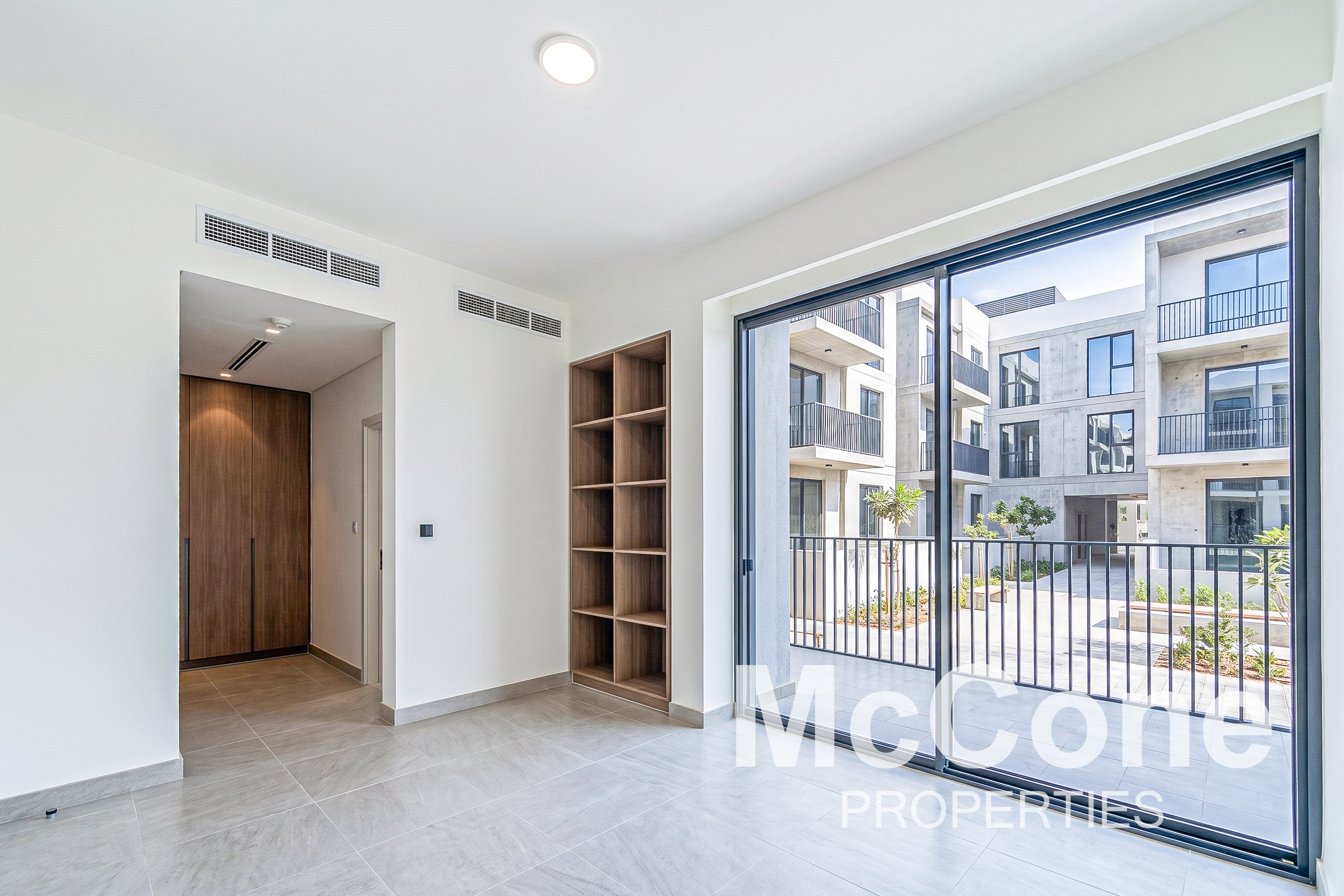 4 Bedroom Townhouse for Rent in Lillia, The Valley — photo 3 of 13