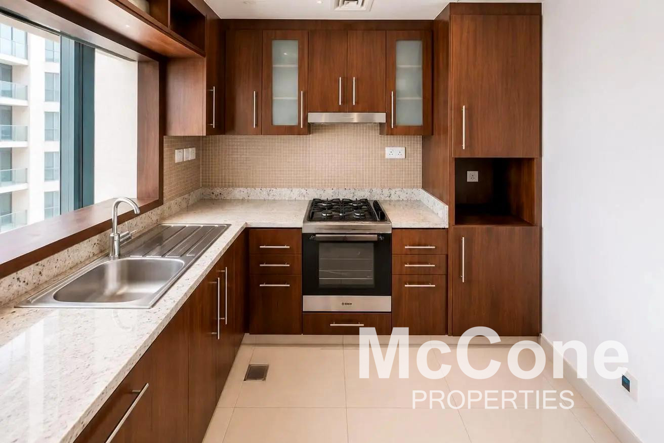 1 Bedroom Apartment for Rent in Boulevard Point, Downtown Dubai — photo 3 of 10