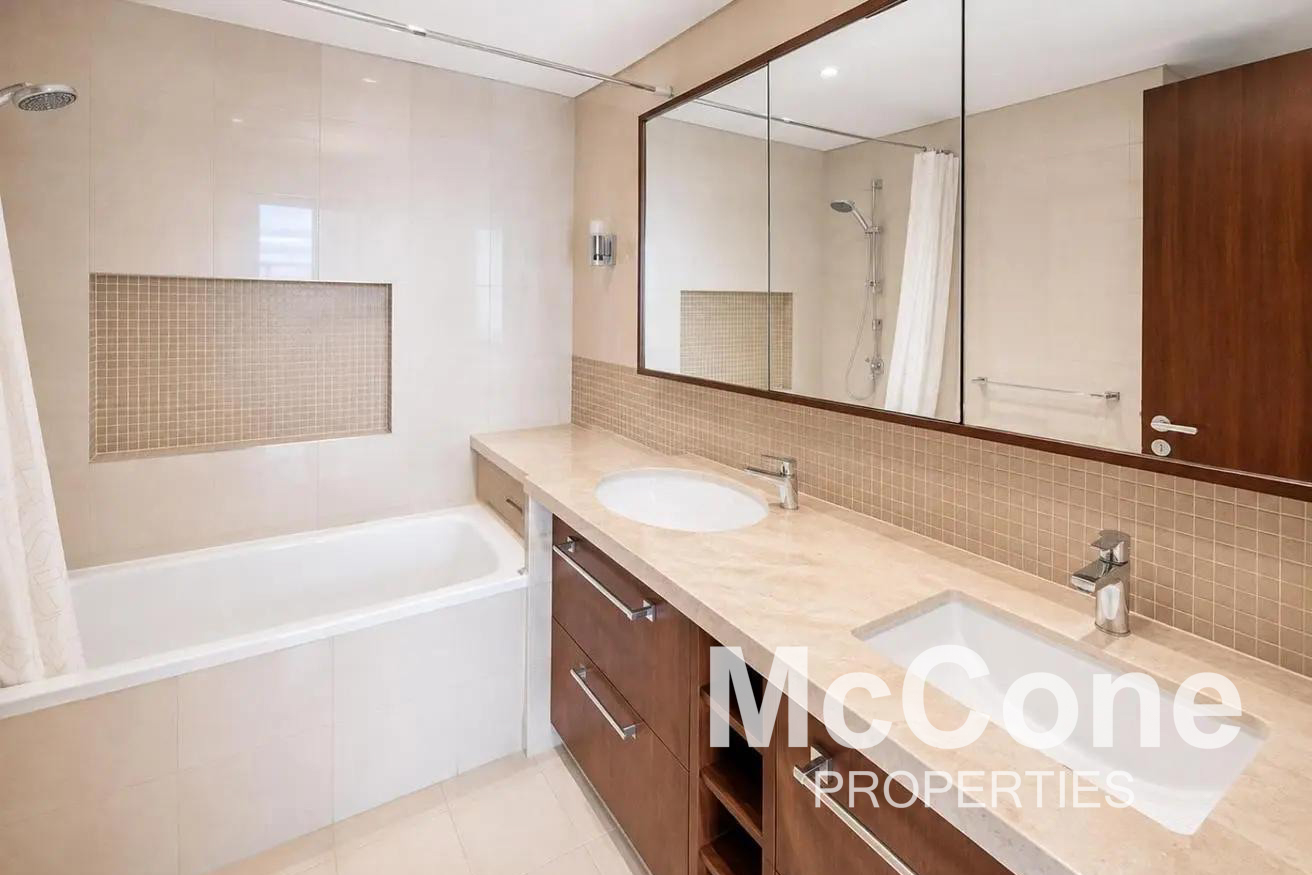 1 Bedroom Apartment for Rent in Boulevard Point, Downtown Dubai — photo 7 of 10