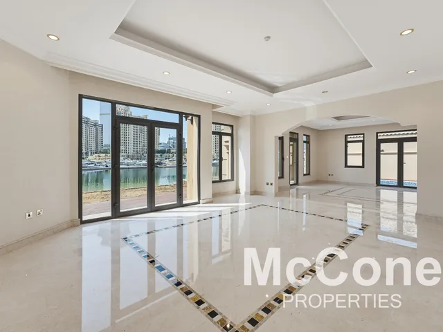 5 Bedroom Villa for Rent in Garden Homes Frond A, Palm Jumeirah