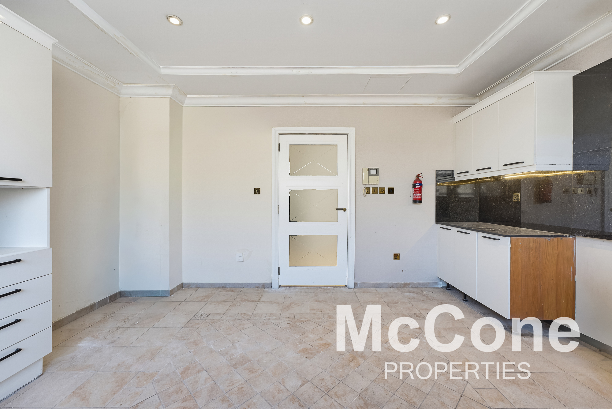5 Bedroom Villa for Rent in Garden Homes Frond A, Palm Jumeirah — photo 9 of 30