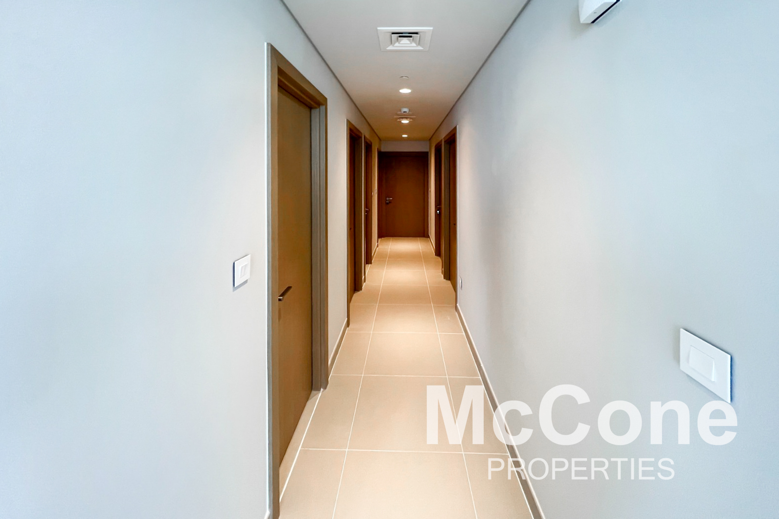 3 Bedroom Apartment for Rent in Harbour Gate Tower 1, Dubai Creek Harbour (The Lagoons) — photograph 13 of 26
