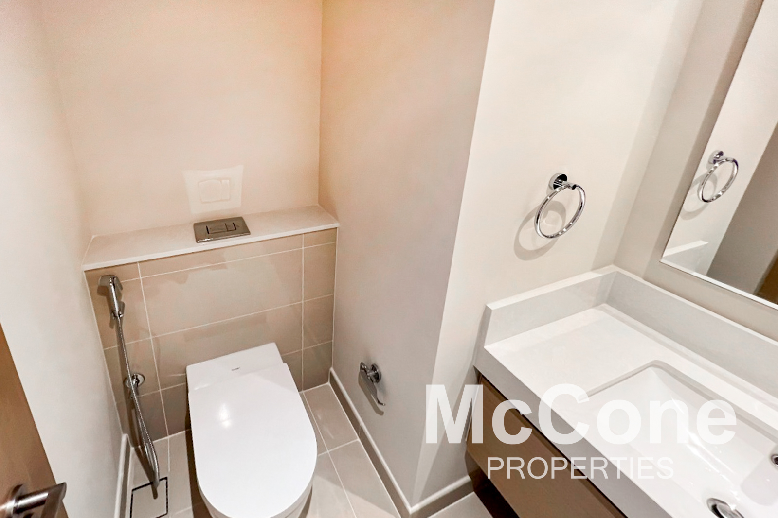 3 Bedroom Apartment for Rent in Harbour Gate Tower 1, Dubai Creek Harbour (The Lagoons) — photograph 23 of 26