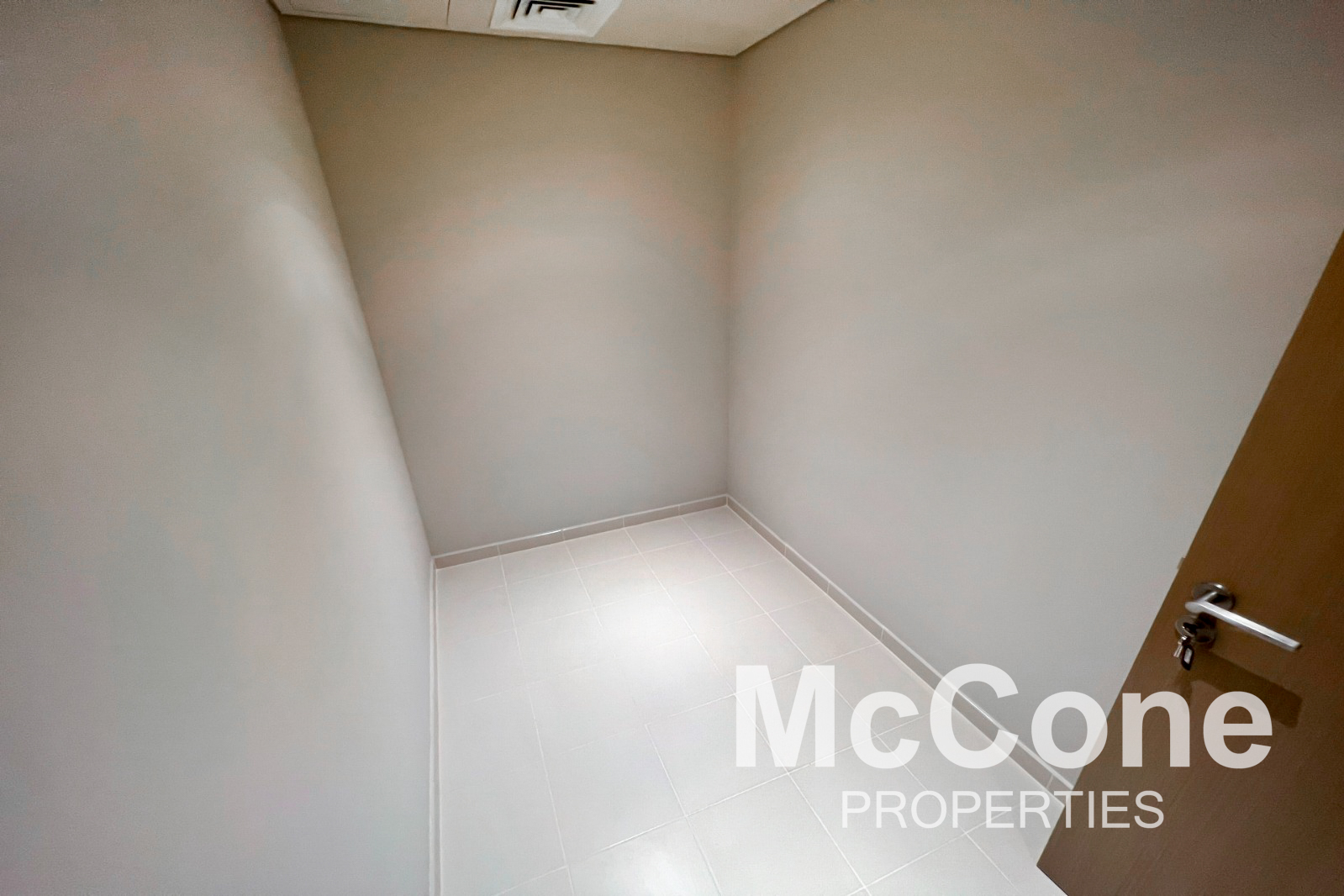 3 Bedroom Apartment for Rent in Harbour Gate Tower 1, Dubai Creek Harbour (The Lagoons) — photograph 19 of 26
