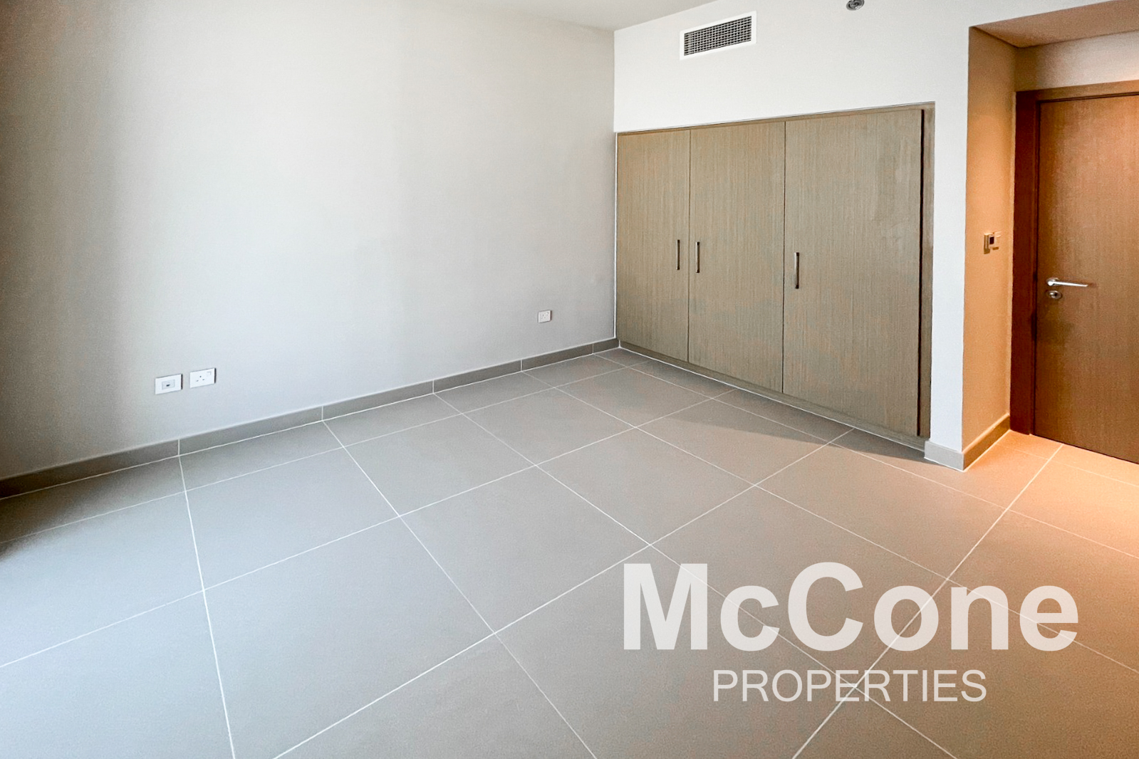 3 Bedroom Apartment for Rent in Harbour Gate Tower 1, Dubai Creek Harbour (The Lagoons) — photograph 15 of 26