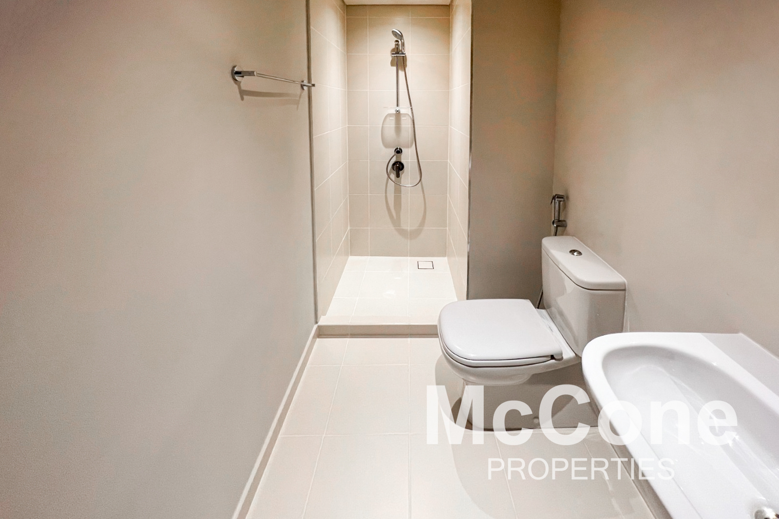 3 Bedroom Apartment for Rent in Harbour Gate Tower 1, Dubai Creek Harbour (The Lagoons) — photograph 25 of 26
