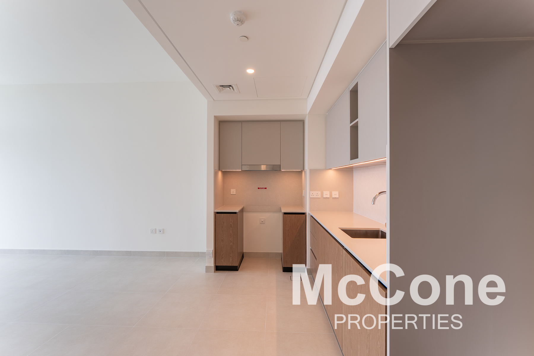 2 Bedroom Apartment for Rent in Creek Palace, Dubai Creek Harbour (The Lagoons) — photo 6 of 24