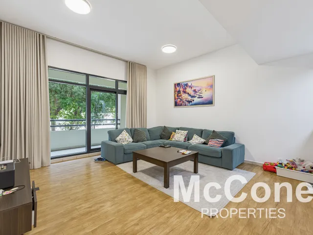 3 Bedroom Apartment for Rent in Al Ghaf 2, Greens