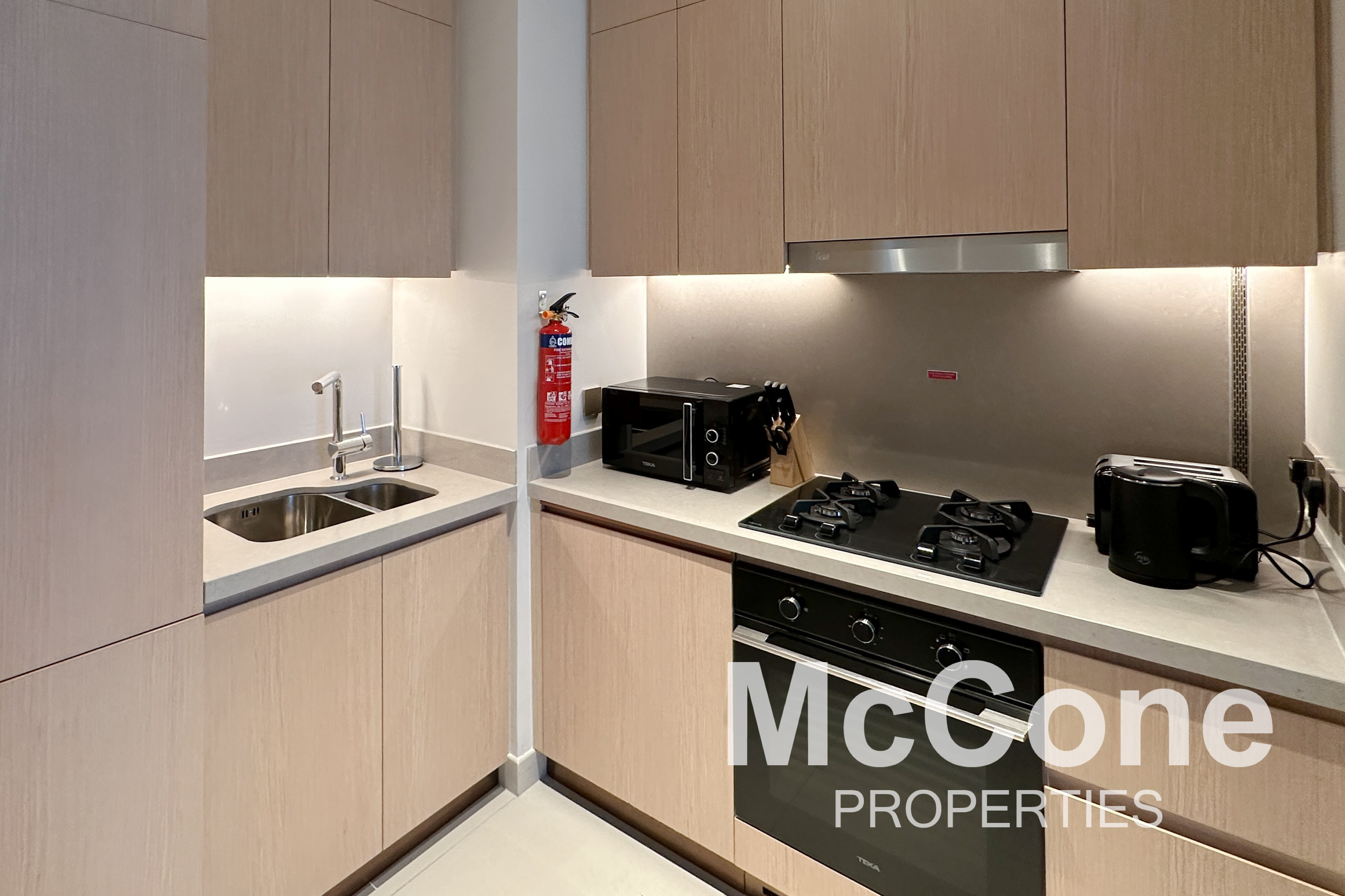 1 Bedroom Apartment for Rent in Vida Dubai Mall Tower 1, Downtown Dubai — photo 3 of 12