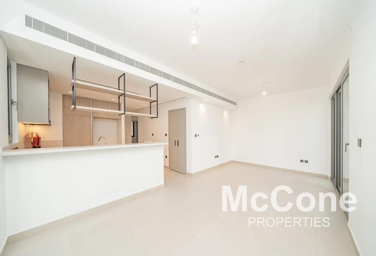 4 Bedroom Townhouse for Rent in Aura Gardens, Tilal Al Ghaf — photo 2 of 19