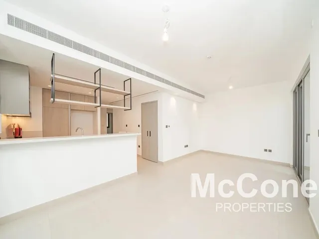 4 Bedroom Townhouse for Rent in Aura Gardens, Tilal Al Ghaf