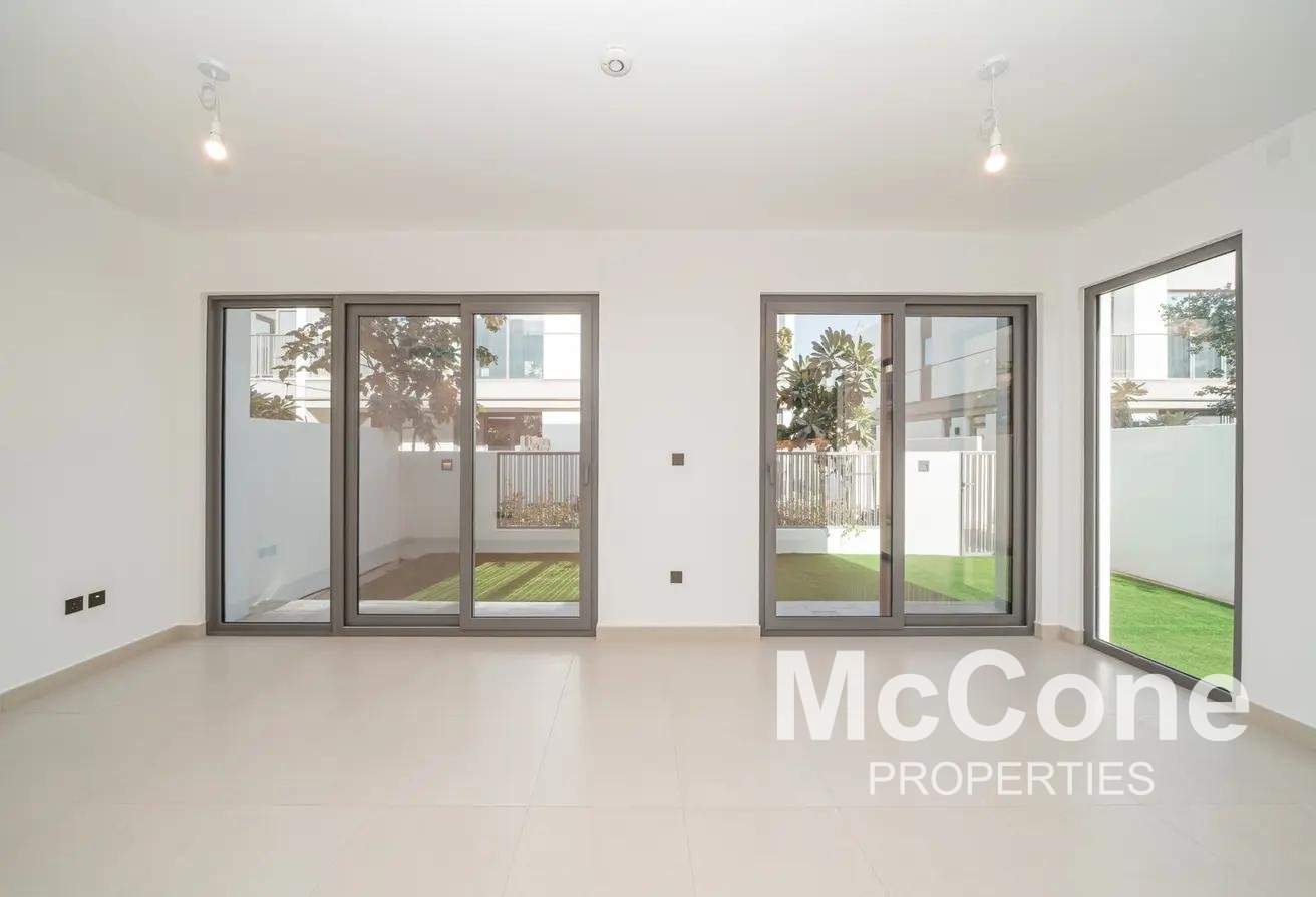 4 Bedroom Townhouse for Rent in Aura Gardens, Tilal Al Ghaf — photo 4 of 19
