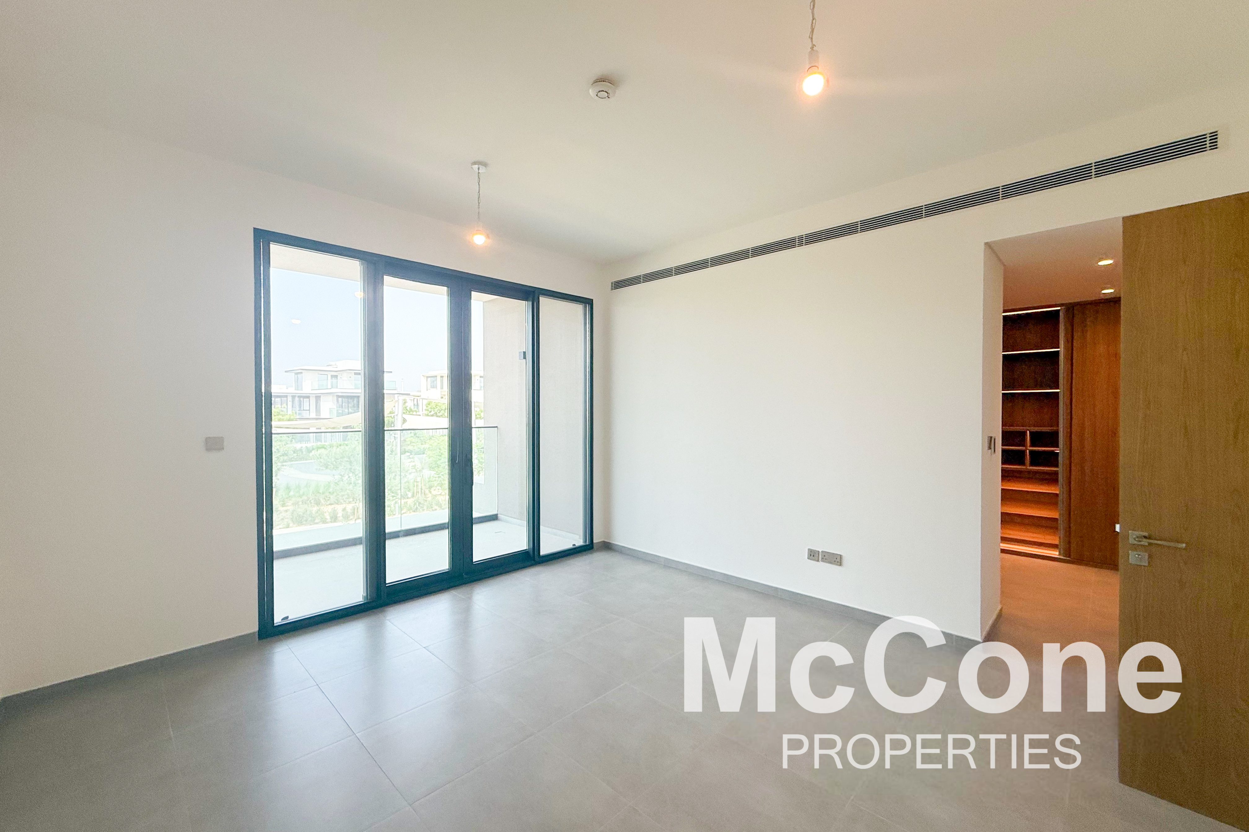 4 Bedroom Villa for Rent in Jebel Ali Village Villas, Jebel Ali — photo 9 of 21