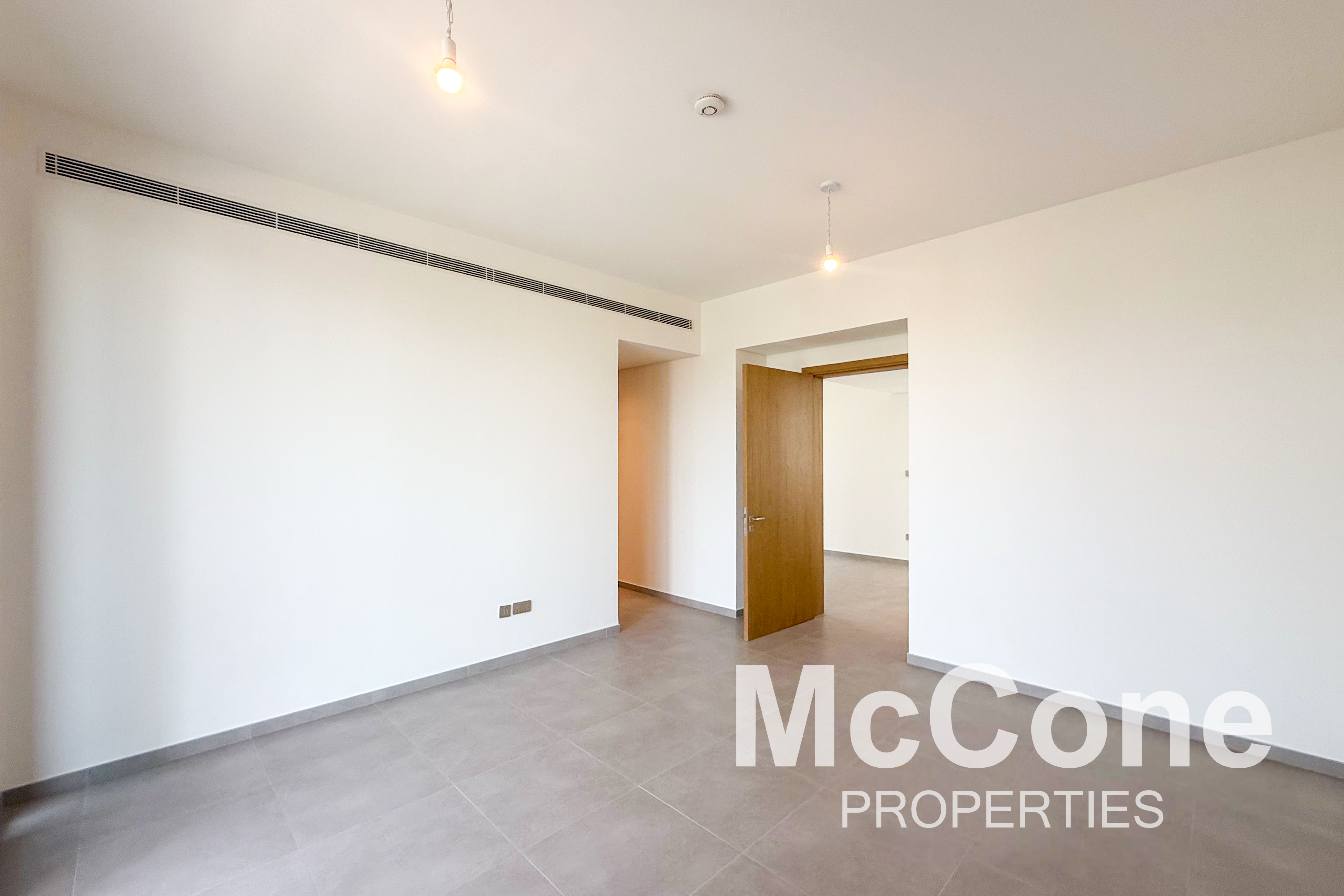 4 Bedroom Villa for Rent in Jebel Ali Village Villas, Jebel Ali — photograph 13 of 21