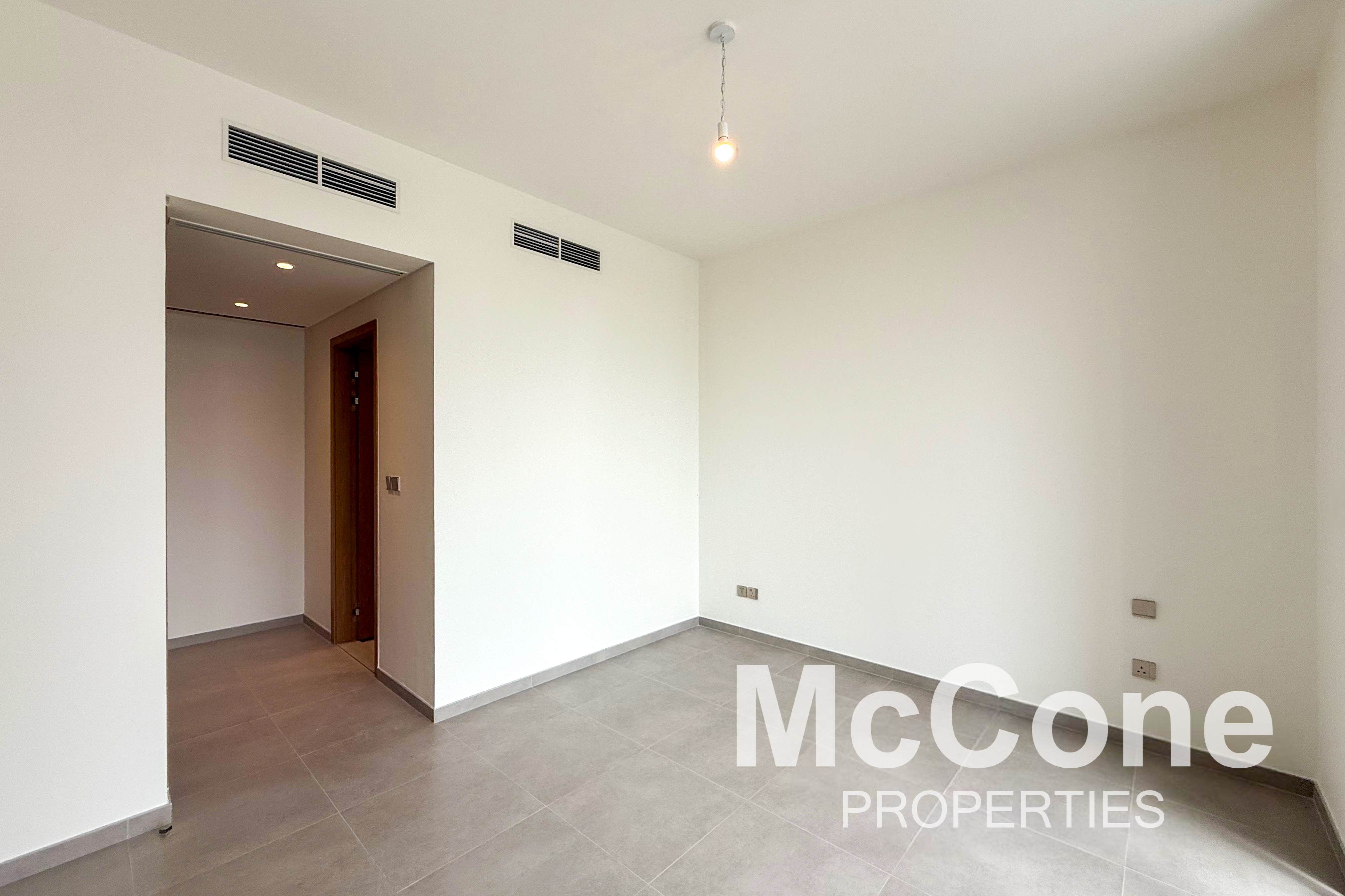 4 Bedroom Villa for Rent in Jebel Ali Village Villas, Jebel Ali — photograph 14 of 21