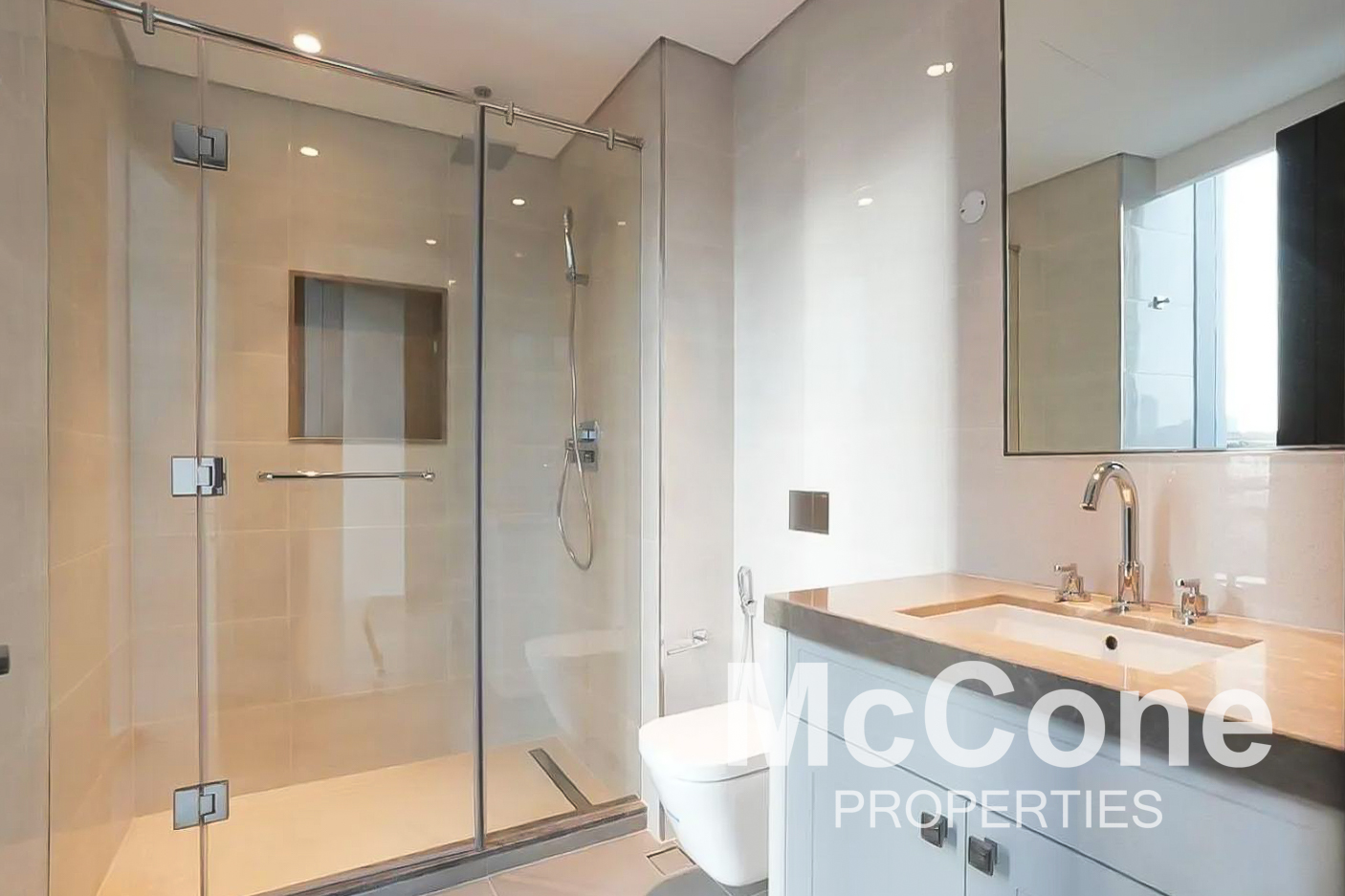 2 Bedroom Apartment for Rent in Opera Grand, Downtown Dubai — photograph 17 of 20