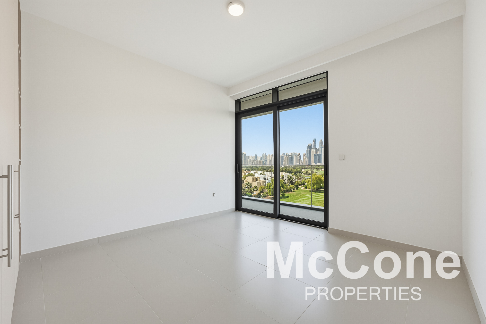 3 Bedroom Apartment for Sale in Golf Heights, The Views — photo 5 of 29