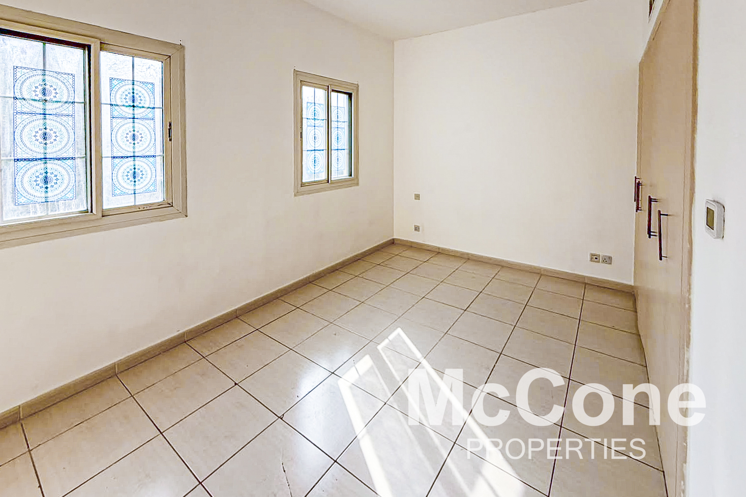2 Bedroom Townhouse for Rent in Springs 3, The Springs — photo 5 of 10