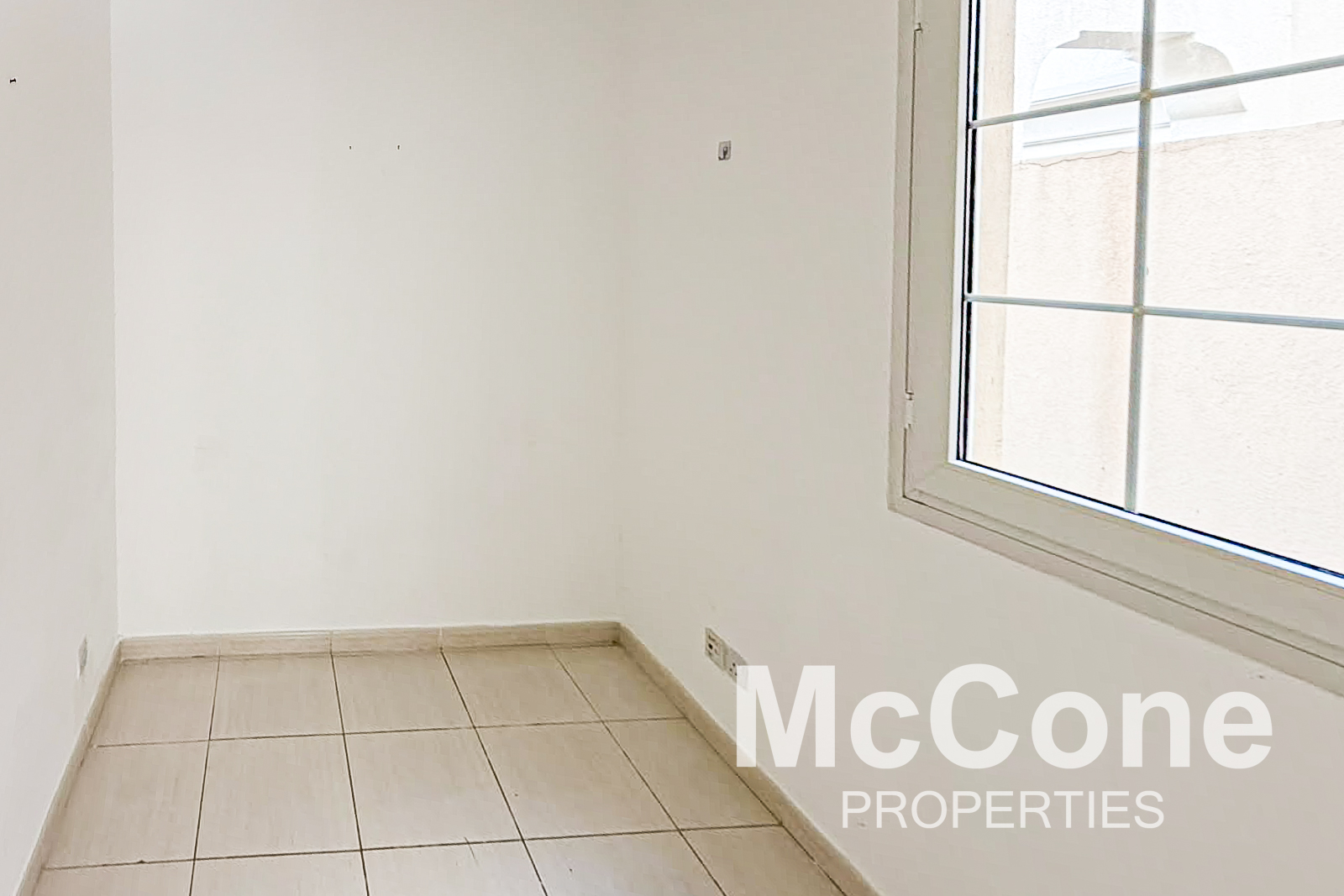2 Bedroom Townhouse for Rent in Springs 3, The Springs — photo 7 of 10